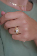 2.10 CT Lab Grown Diamond Ring for Nature Lovers