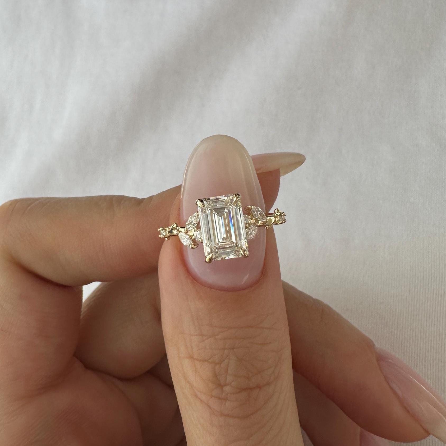 Nature-Inspired Emerald-Cut Lab Diamond Ring with Leaf Design