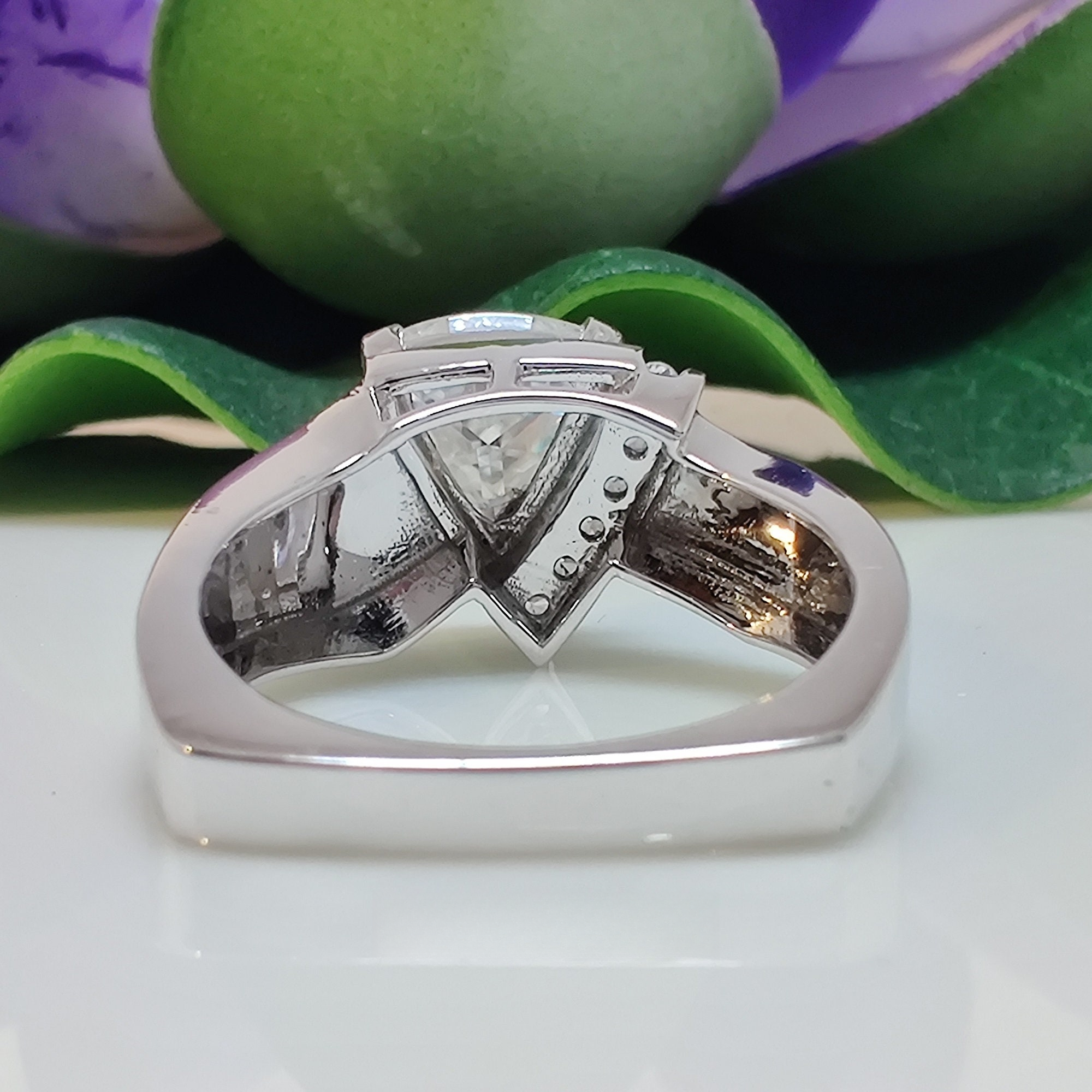 Men’s Trillion Cut Lab-Grown Diamond Engagement Ring
